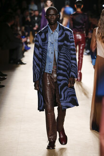 Roberto Cavalli Fall 2018 Ready-to-Wear , Roberto Cavalli осень зима 2018 , Fashion show , неделя моды в Милане , MFW , Mainstyles